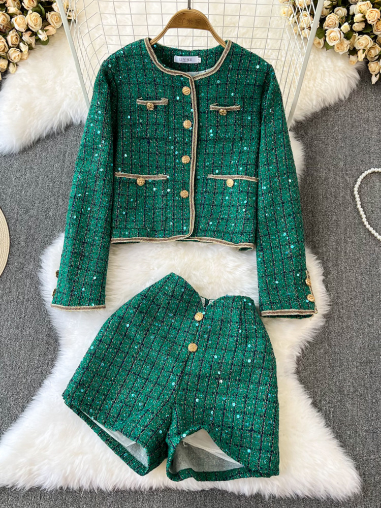 Autunno inverno signora due pe - Winter Clothing Kit recensione e prezzo