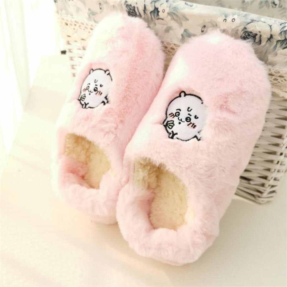 Pantofole in Peluche a Tema Ca - Winter Clothing Anime recensione e prezzo