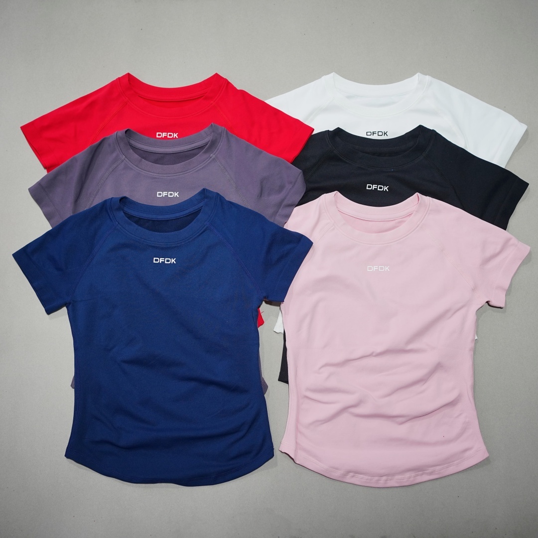 DFDK T-shirt sportiva traspira - Winter Yoga Clothing recensione e prezzo